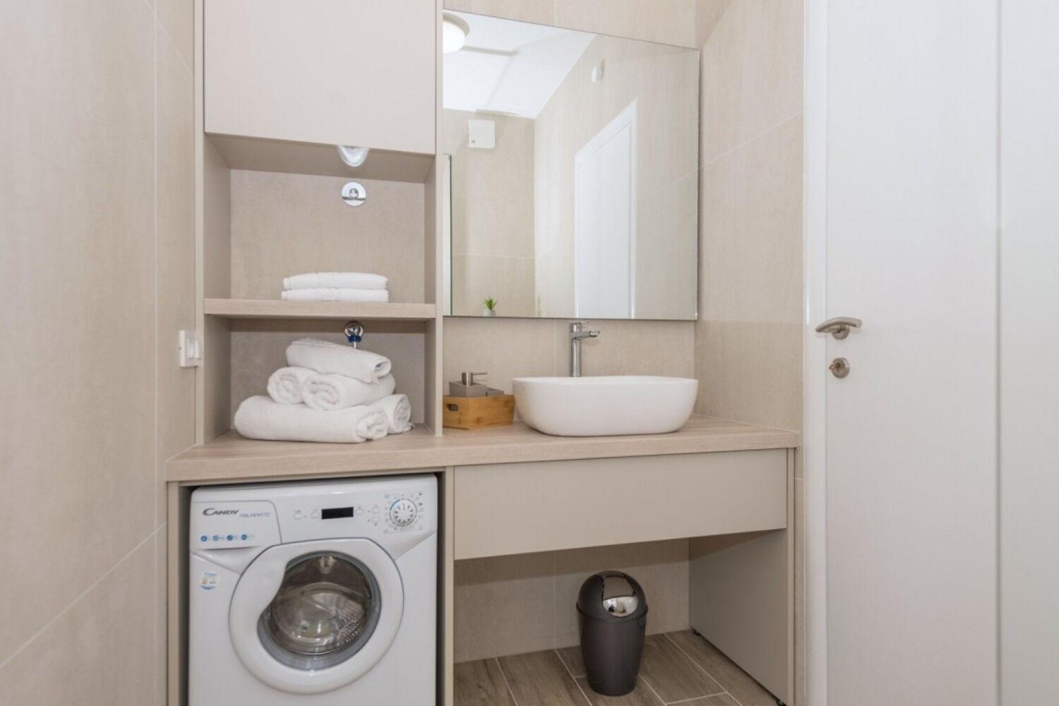 Apartments Mari - 40M From The Beach Makarska Luaran gambar